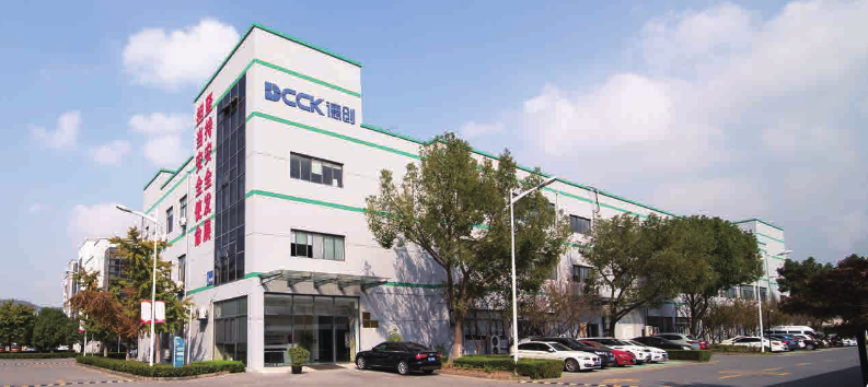 国产精品扒开腿做爽爽爽日本无码