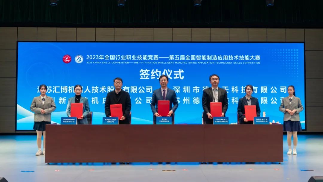 国产精品扒开腿做爽爽爽日本无码