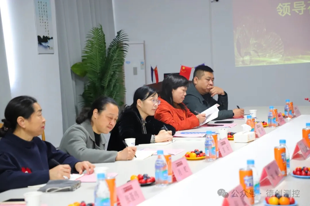 国产精品扒开腿做爽爽爽日本无码