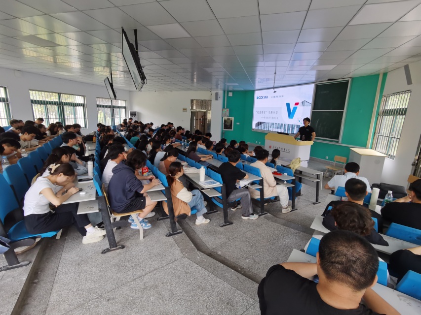 国产精品扒开腿做爽爽爽日本无码