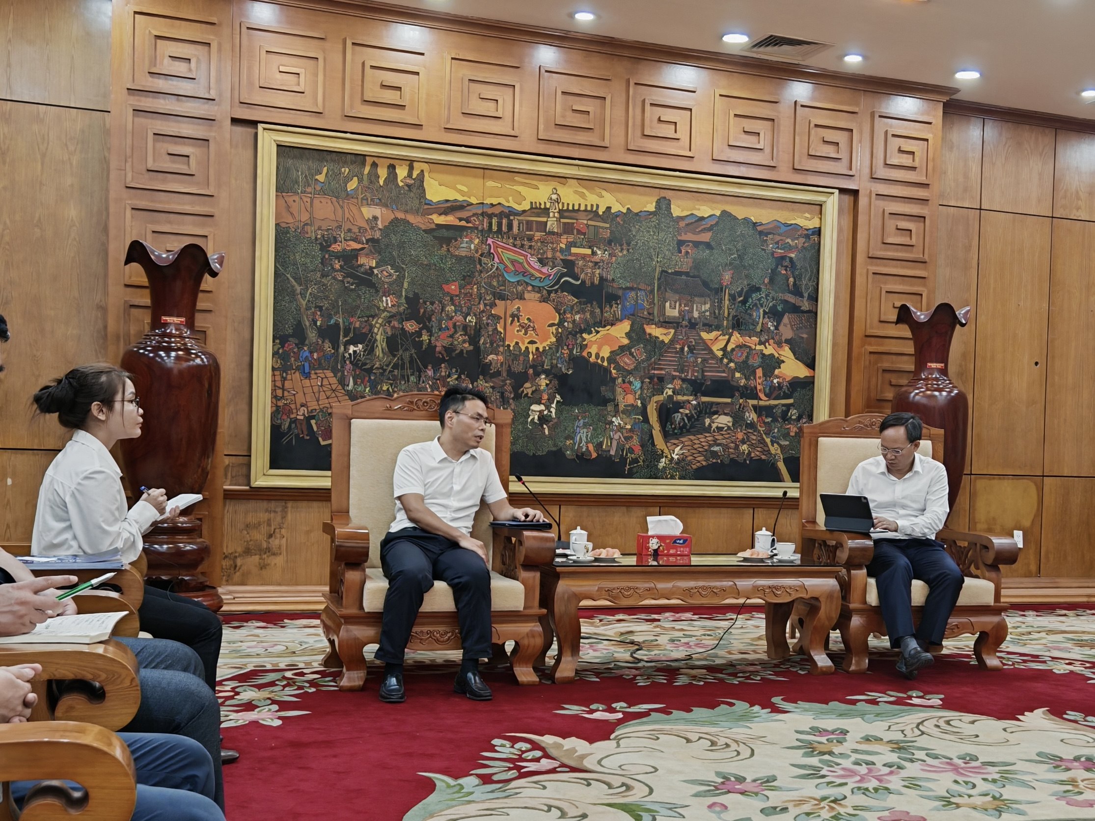 国产精品扒开腿做爽爽爽日本无码