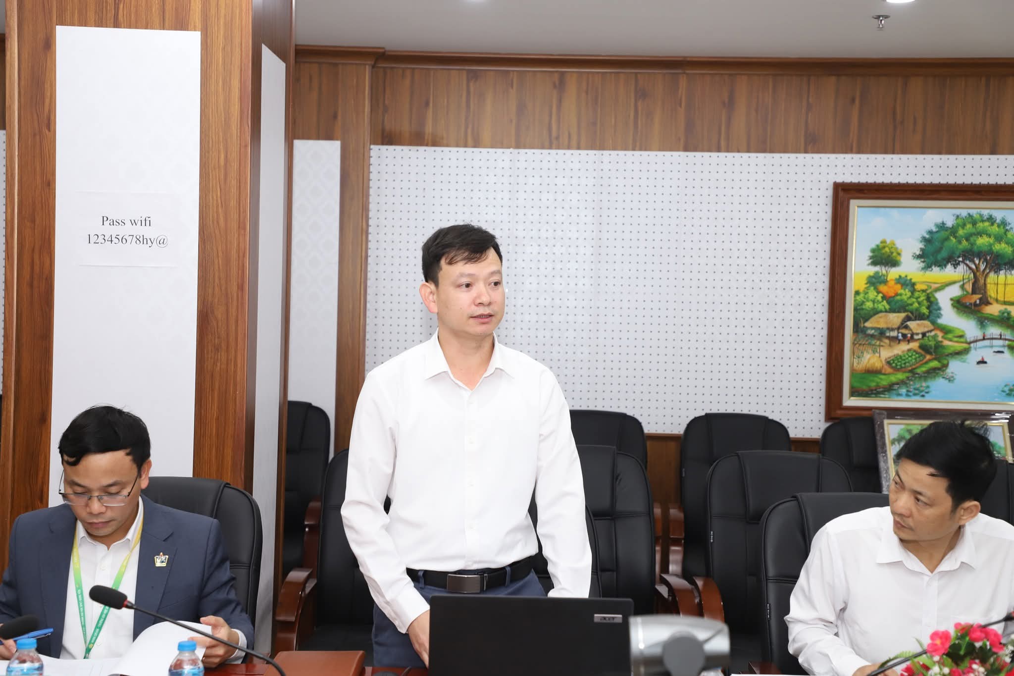 国产精品扒开腿做爽爽爽日本无码