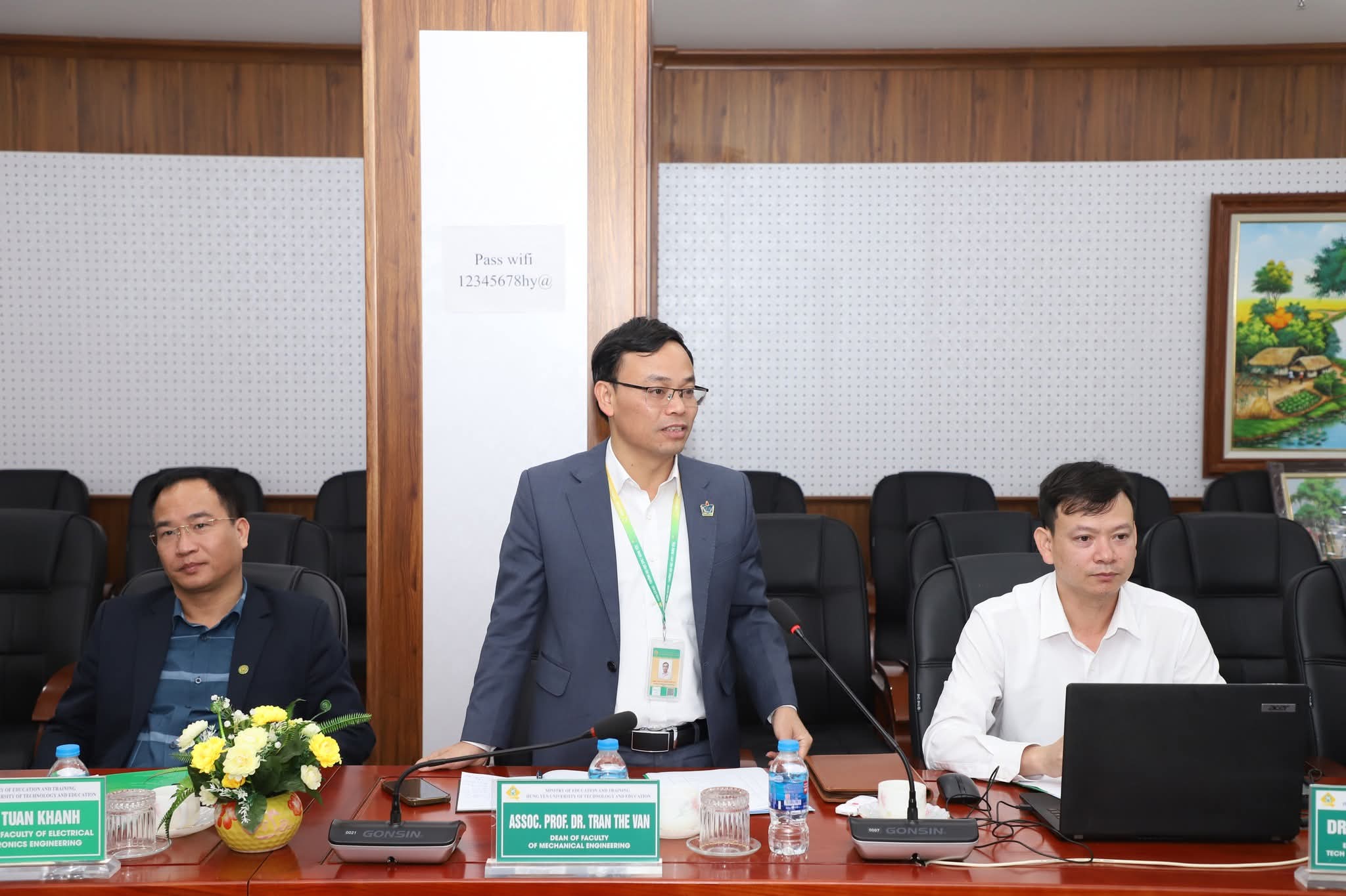 国产精品扒开腿做爽爽爽日本无码