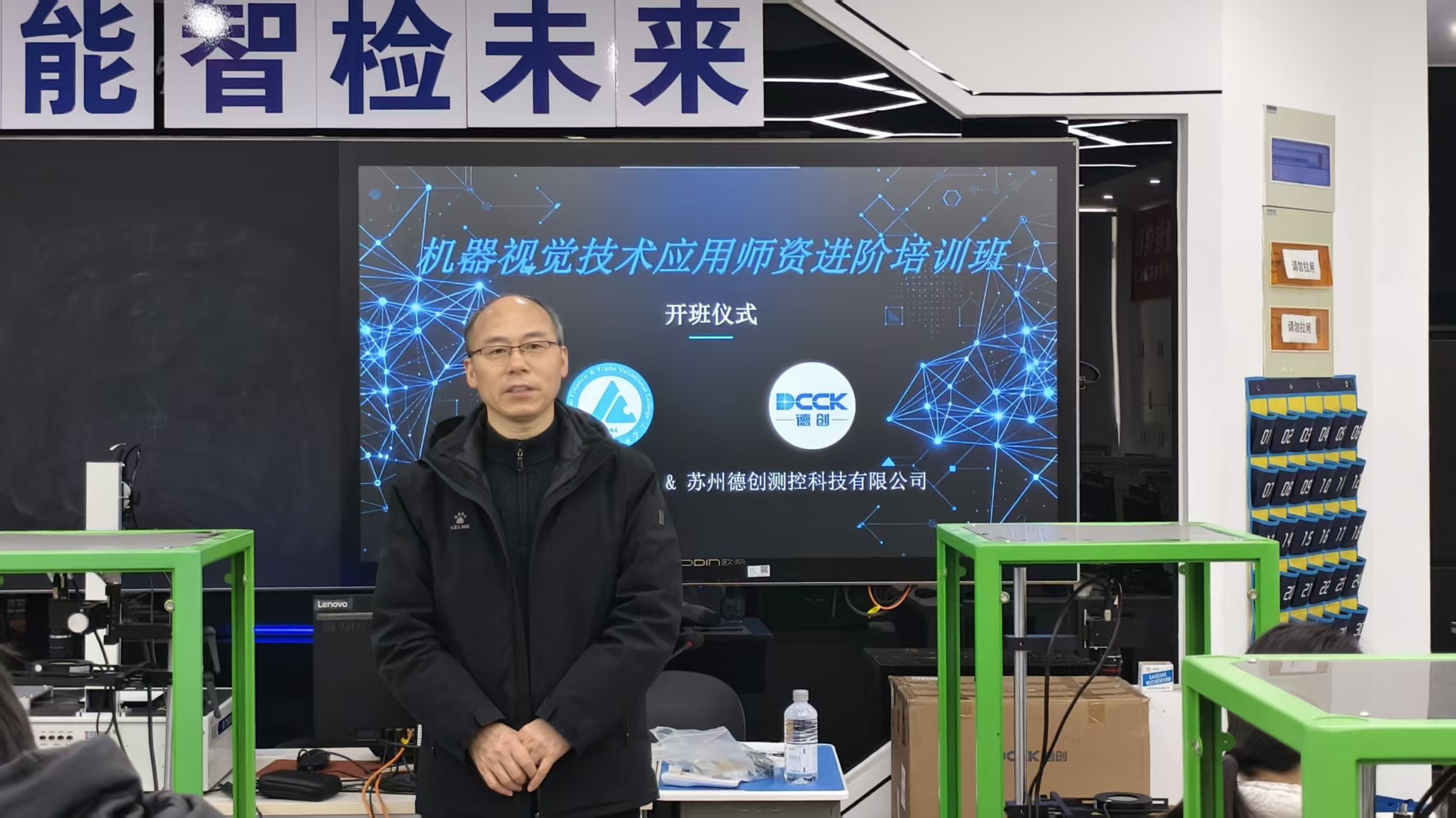 国产精品扒开腿做爽爽爽日本无码