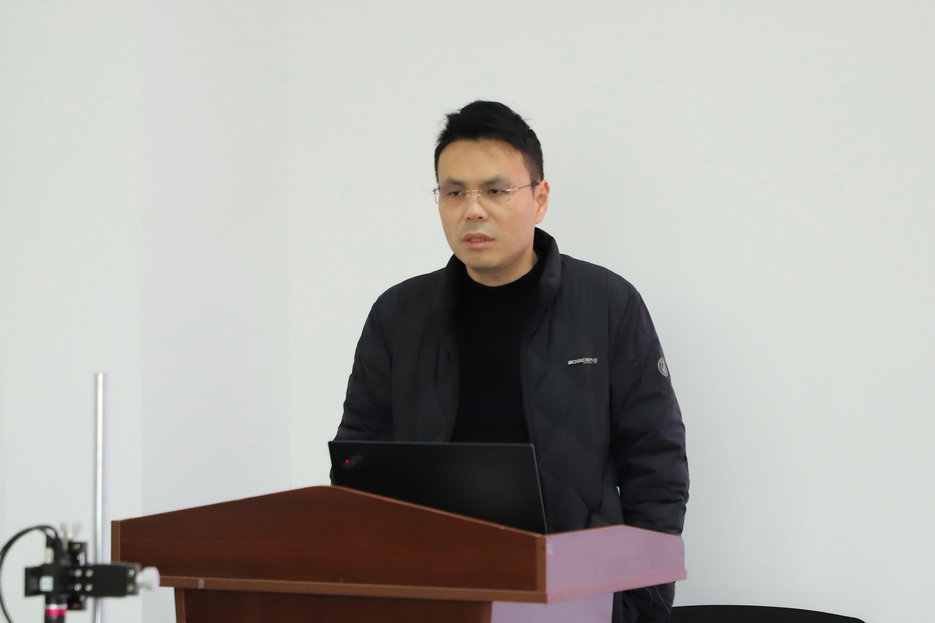 国产精品扒开腿做爽爽爽日本无码